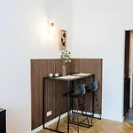 Stylish&modern In The Heart Of Warsaw!new! Warschau